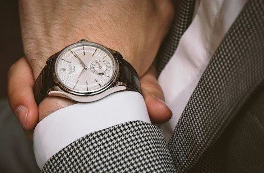 男士手表应该选什么牌子才显得高贵大气？
