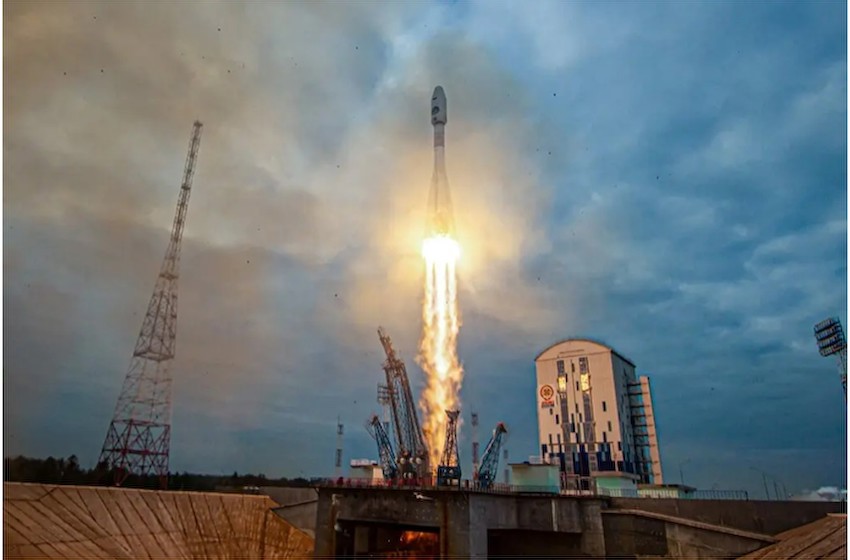 俄罗斯飞船撞月焚身…到底发生了什么？
