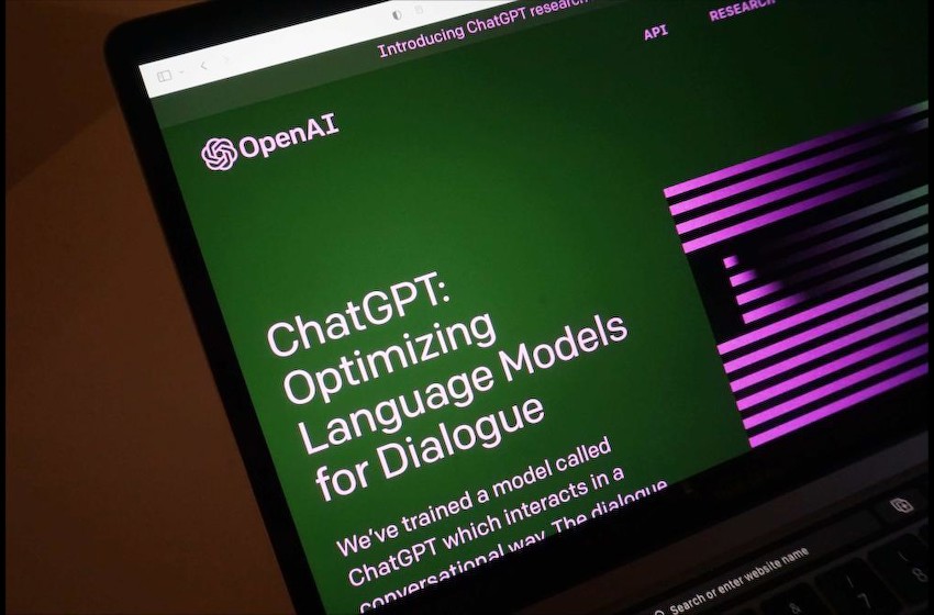 OpenAI官宣八年来首笔收购交易，加码ChatGPT开发