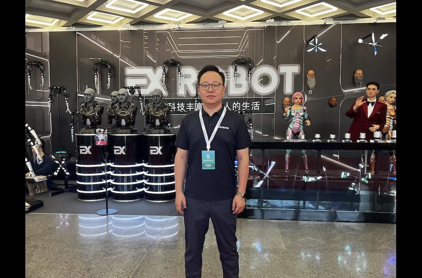 马斯克预言成真？EX机器人CEO李博阳：定制化机器人批量生产成本或降至十万内