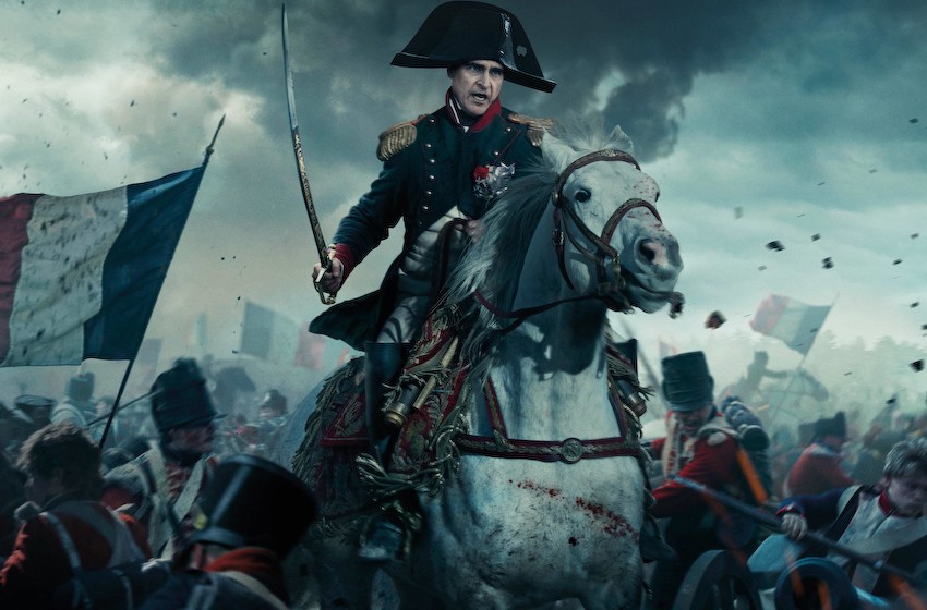 华金·菲尼克斯主演传记片《拿破仑》发布法国正式海报 传奇帝王拿破仑征战杀场